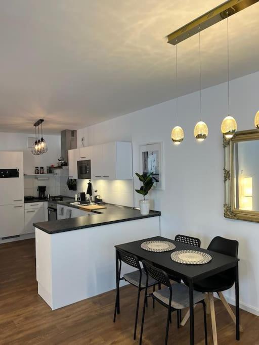Moderne Wohnung Mit 4 Betten Бохум Екстериор снимка